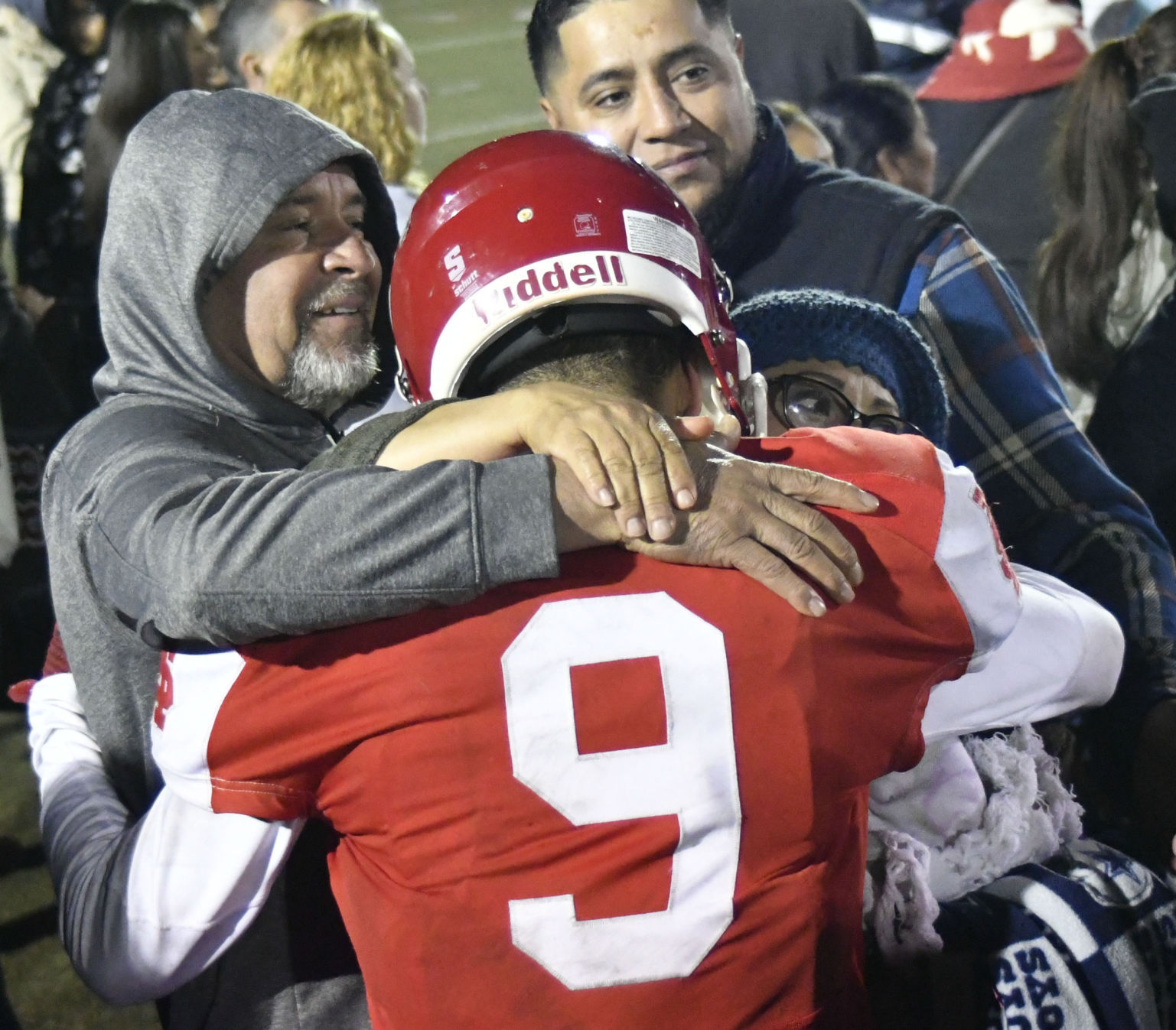 Saints fall to Bears: Two critical sequences cost Santa Maria in 37-23 loss